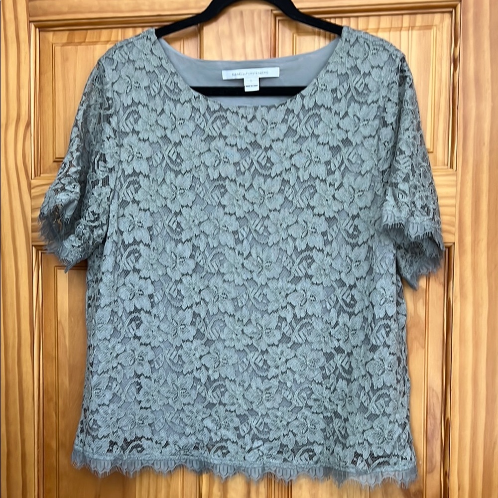 Diane Von Furstenburg Elegant Lace Top in Light Green [Size L]